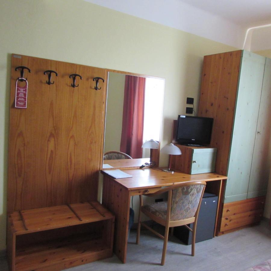 Hotel Alpi Del Mare Mondovì Kültér fotó