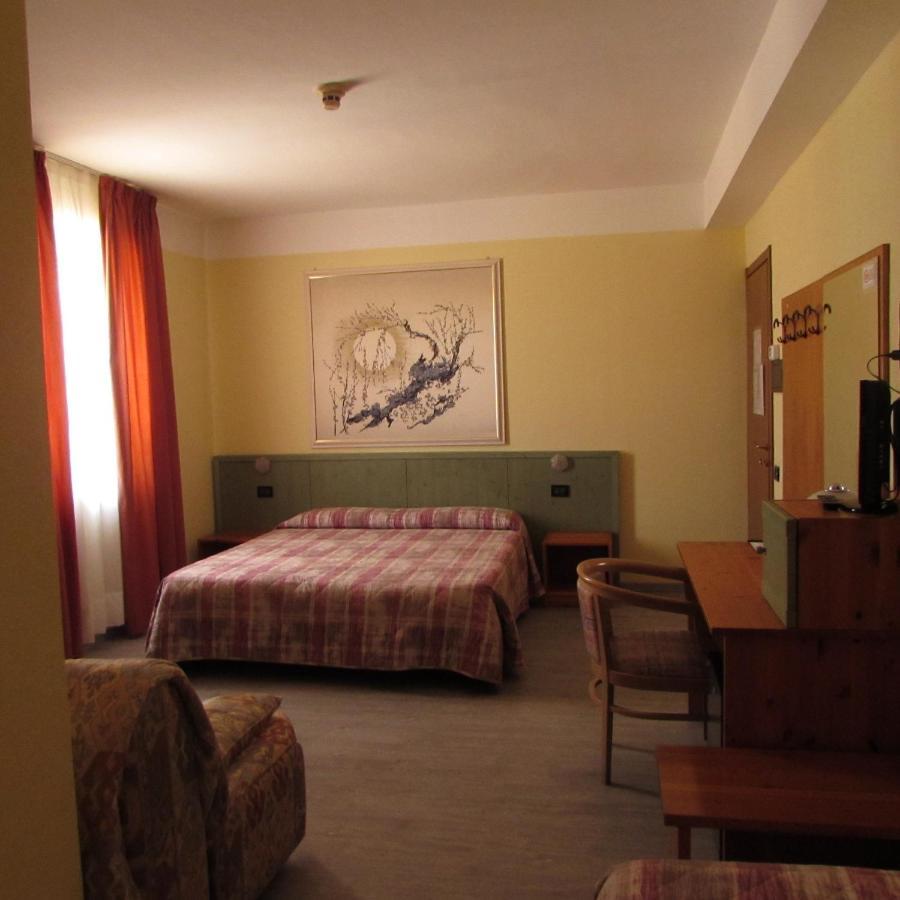 Hotel Alpi Del Mare Mondovì Kültér fotó