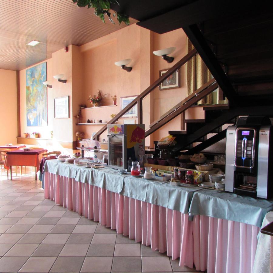 Hotel Alpi Del Mare Mondovì Kültér fotó
