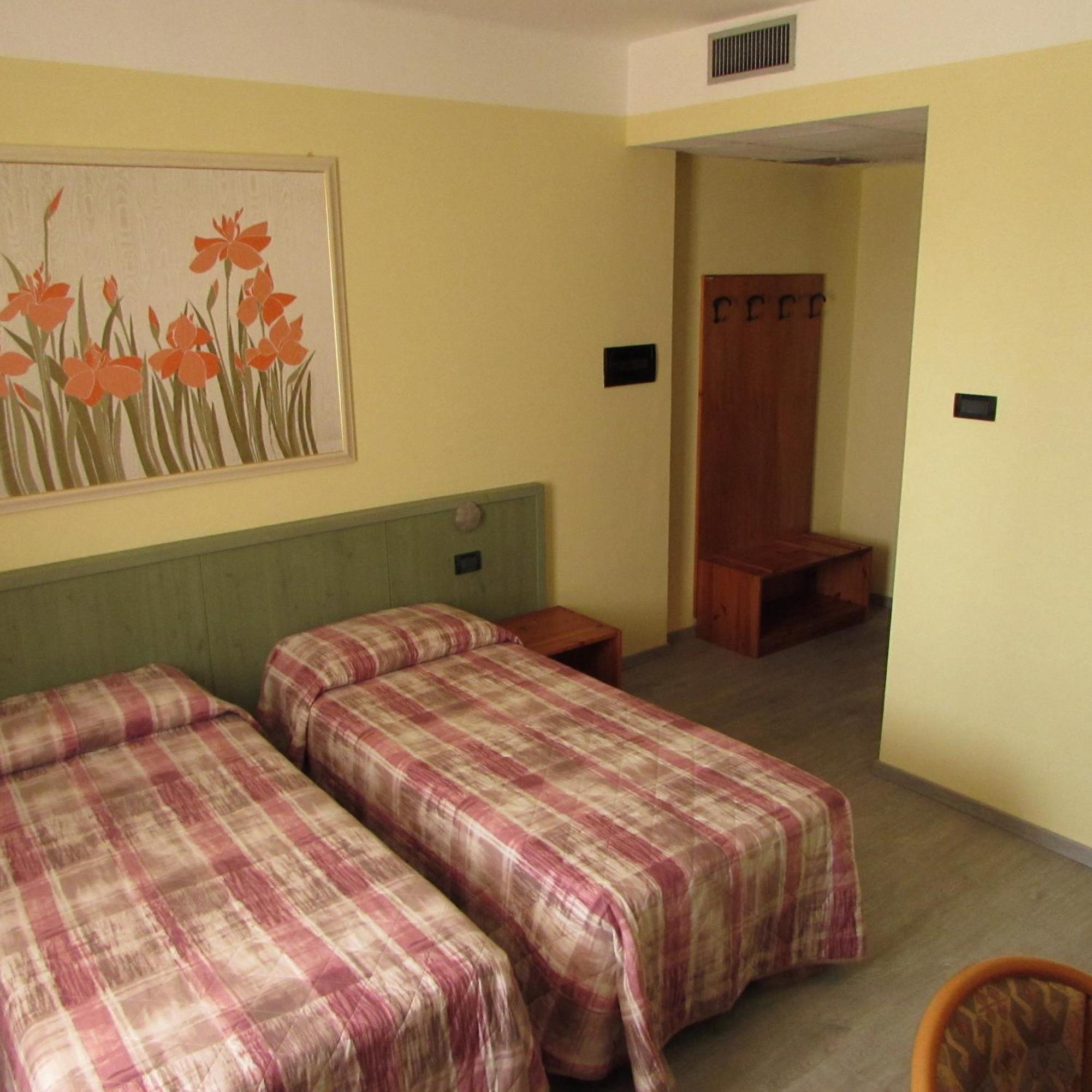 Hotel Alpi Del Mare Mondovì Kültér fotó